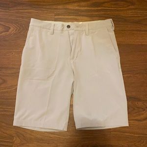 Grey Adidas Golf Shorts. Cotton spandex.